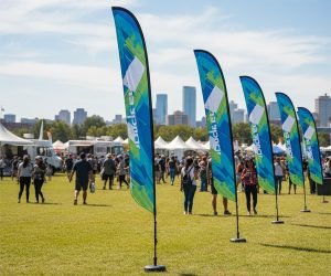 custom-feather-flag-banners